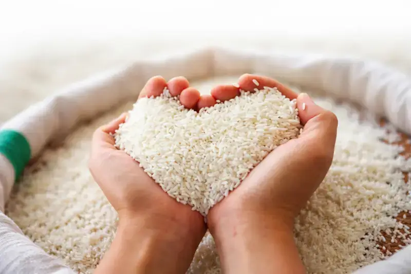 Community giving and aid support